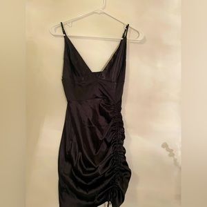 Black ruched dress (adjustable)